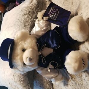 2000 MILLENIUM WHITE BEAR WITH BLUE TUX. Pristine Cond. NWT & Authenticity card